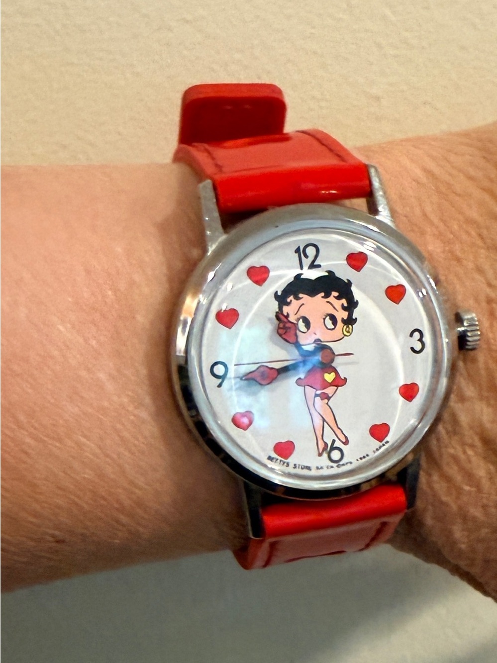 Betty Boop Red Heart Accent Wristwatch. Like New